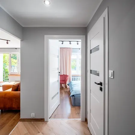 Wyjatkowy Przy Lesie By Renters Lägenhet Gdynia