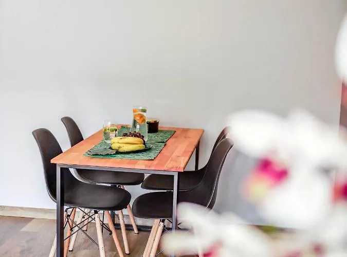 Wyjatkowy Przy Lesie By Renters *